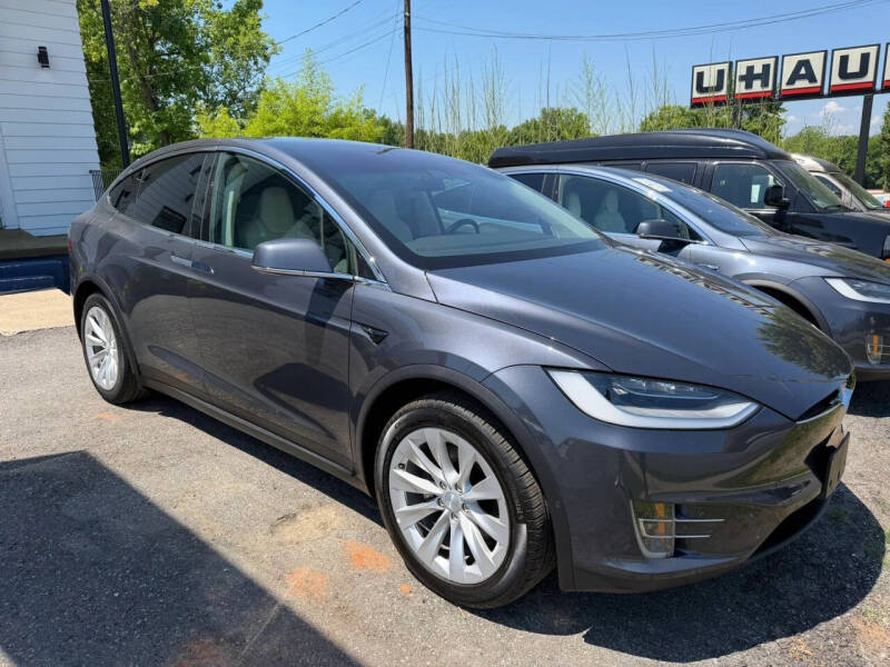 2019 Tesla Model X Standard Range