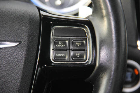 2012 Chrysler 300 S V6