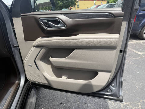 2021 GMC Yukon SLT