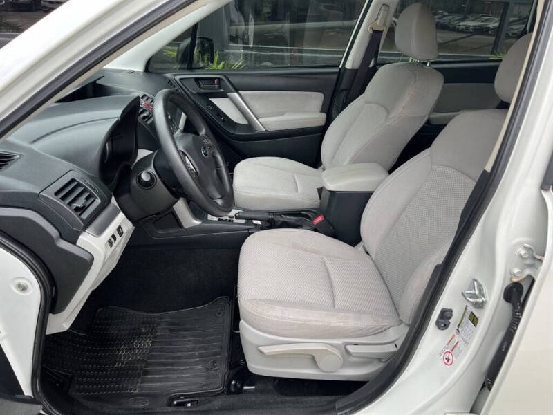 2015 Subaru Forester 2.5i