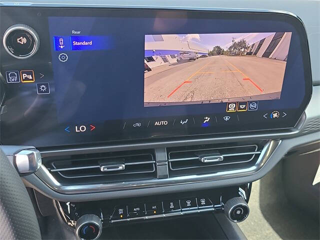 2026 Chevrolet Equinox EV LT 1