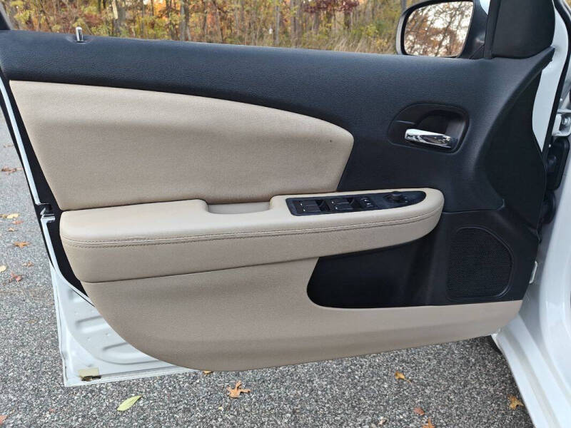 2014 Chrysler 200 Touring