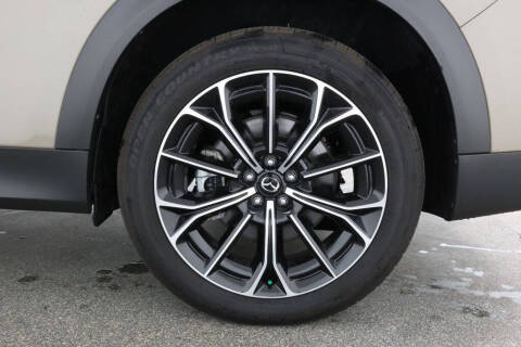 2025 Mazda CX-70 Plug-in Hybrid Premium