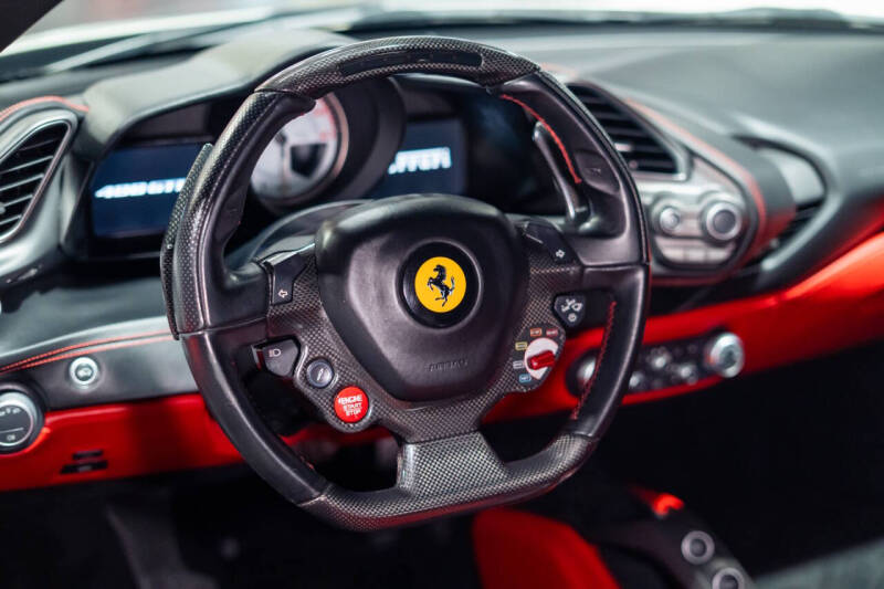 2016 Ferrari 488 GTB