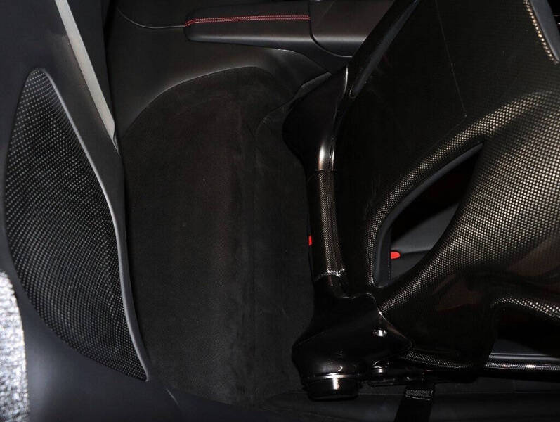 2024 Ferrari 296 GTS