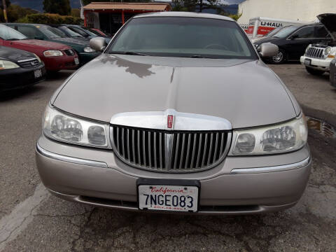 2002 Lincoln Town Car for sale at Goleta Motors in Goleta CA