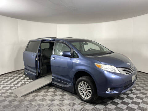 2016 Toyota Sienna for sale at AMS Vans in Tucker GA