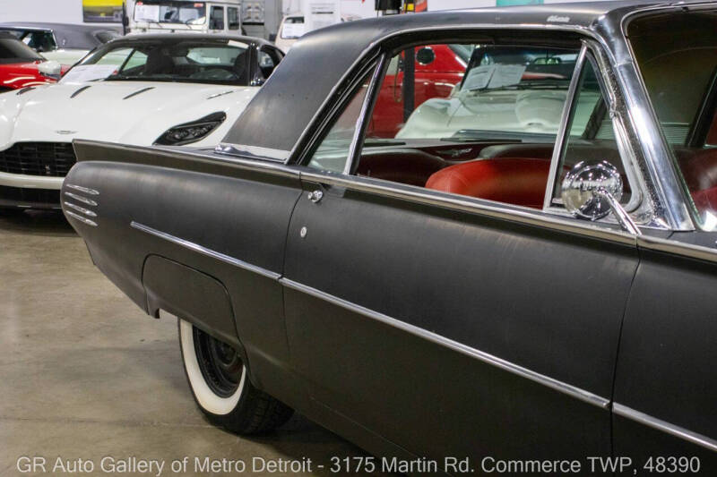 1961 Ford Thunderbird