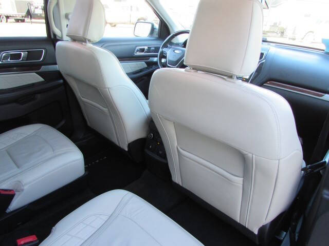 2018 Ford Explorer Platinum