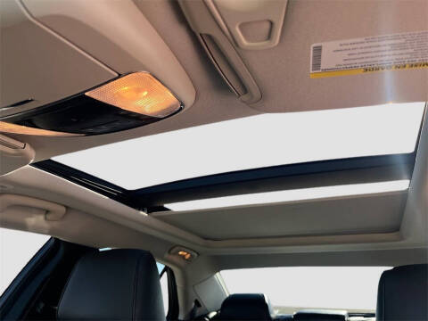 2022 Chrysler 300 Touring L