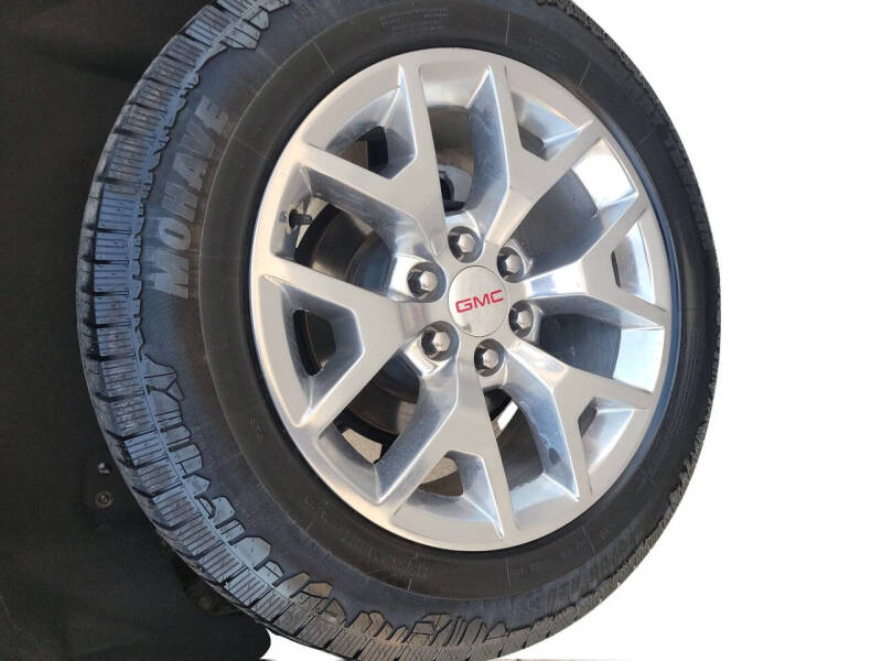 2017 GMC Yukon SLT