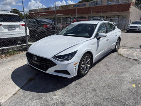 2021 Hyundai Sonata for sale at United Quest Auto Inc in Hialeah FL