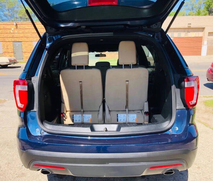 2017 Ford Explorer