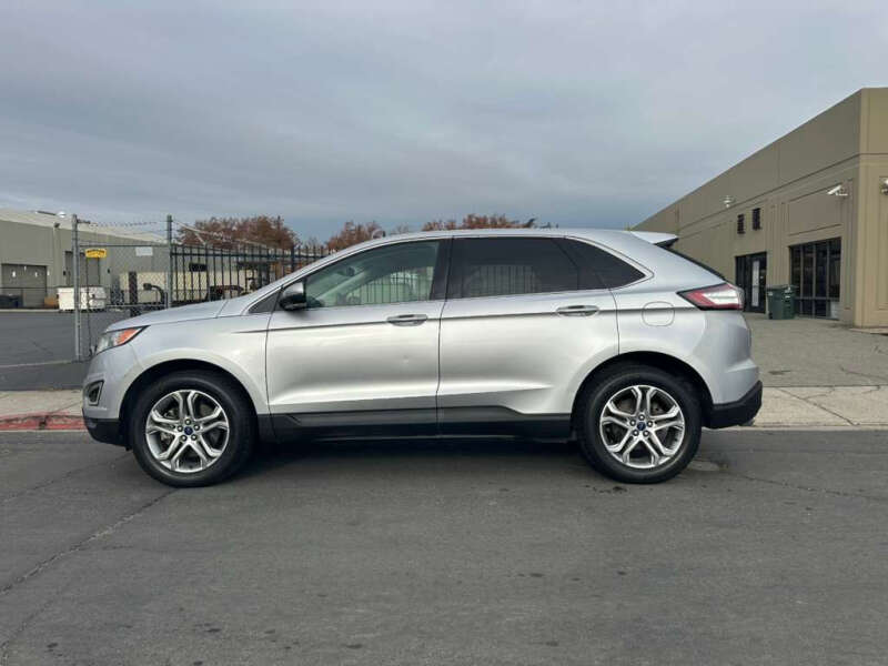 2016 Ford Edge Titanium
