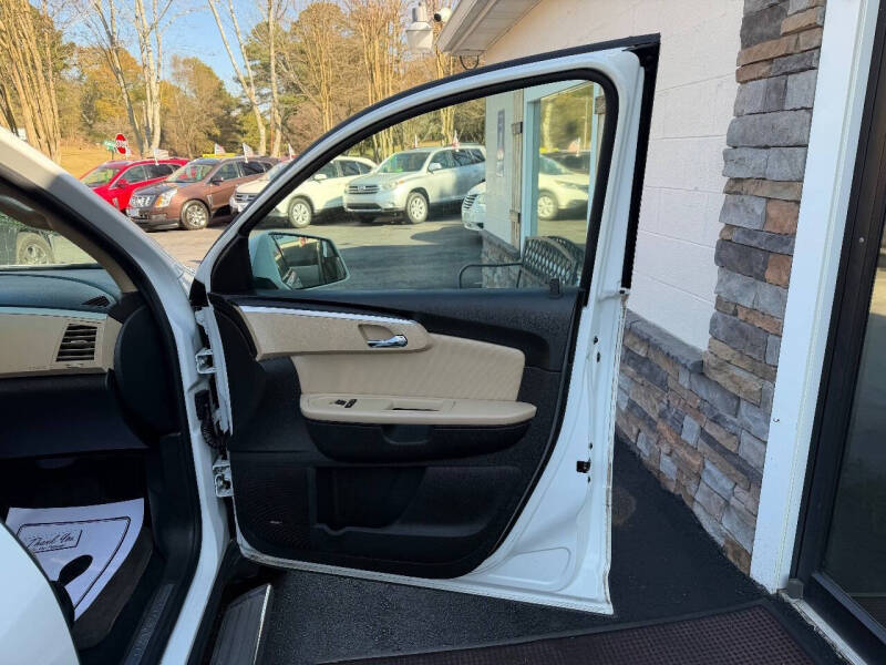 2010 Chevrolet Traverse LTZ