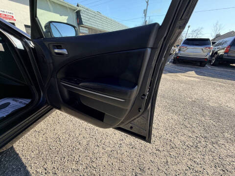 2019 Dodge Charger SXT