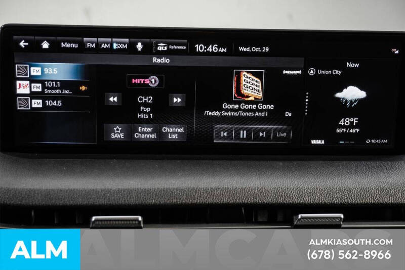 2023 Genesis GV70 2.5T Standard