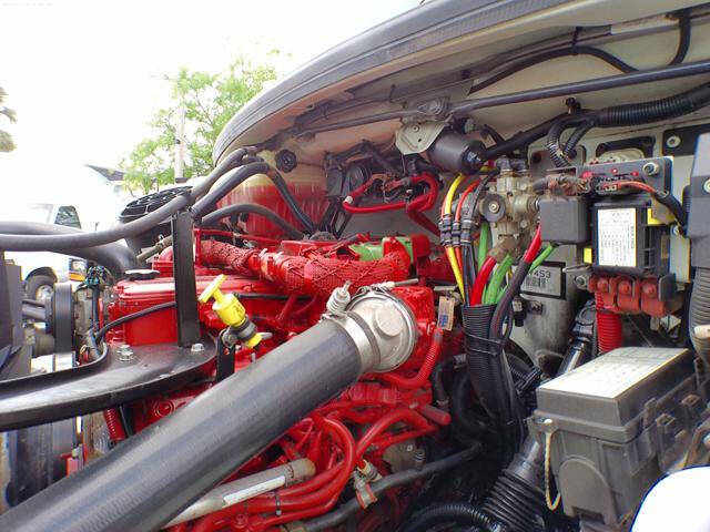 2015 Freightliner M2 106