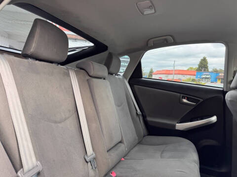 2012 Toyota Prius Three