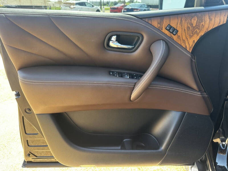 2017 Infiniti QX80 Limited