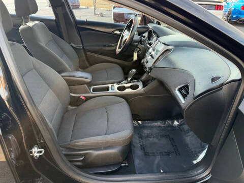 2018 Chevrolet Cruze LS Auto