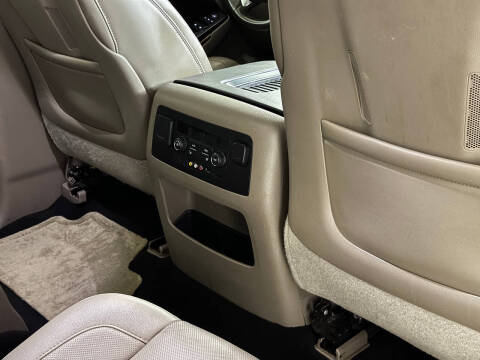 2015 Chevrolet Suburban LTZ