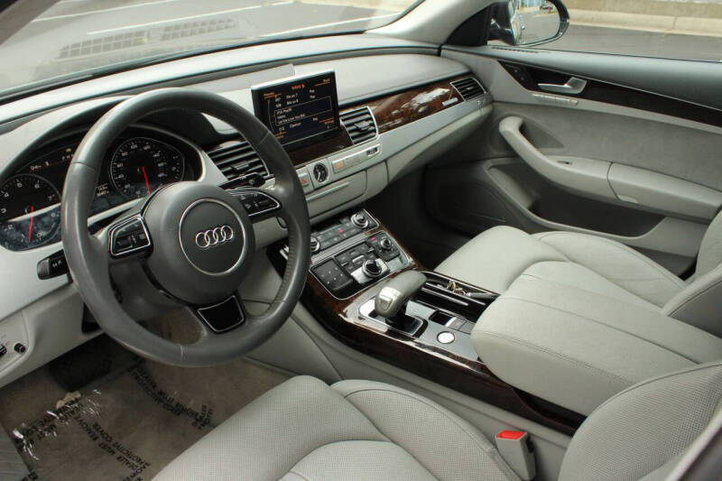 2012 Audi A8 quattro