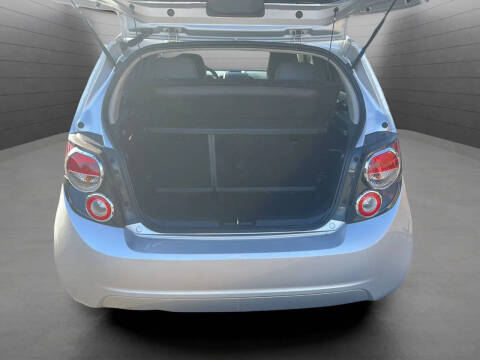 2016 Chevrolet Sonic LS Auto