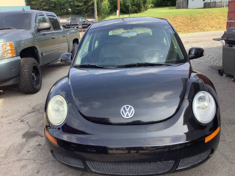 2010 Volkswagen New Beetle for sale at Moose Motors in Morganton NC