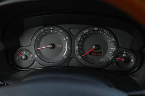 2004 Cadillac SRX