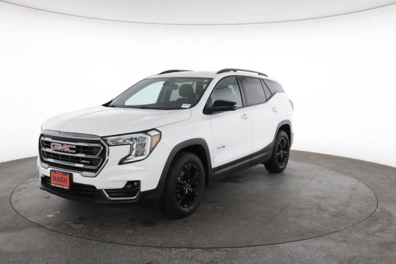 2023 GMC Terrain AT4
