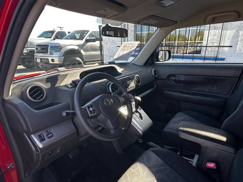 2013 Scion xB