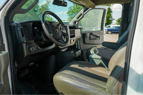 2019 Chevrolet Express 2500