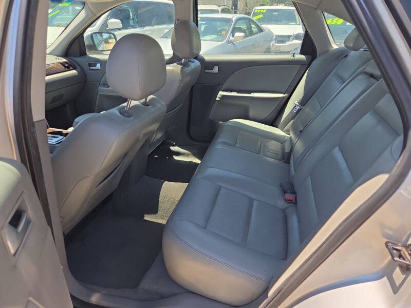 2005 Ford Five Hundred SEL