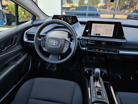 2023 Toyota Prius LE