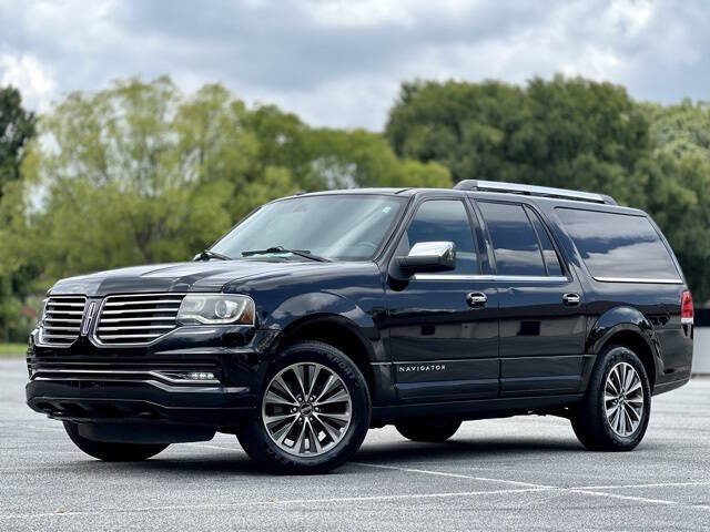 2017 Lincoln Navigator L Select