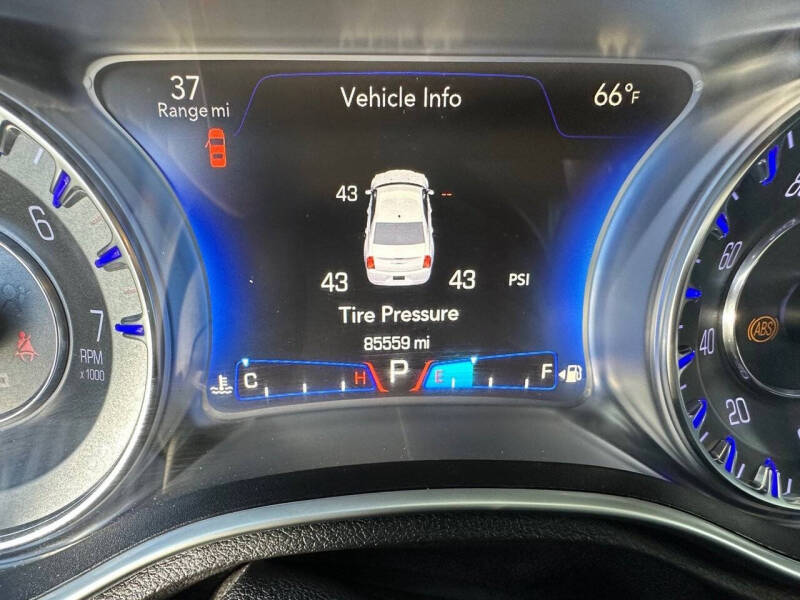2015 Chrysler 300