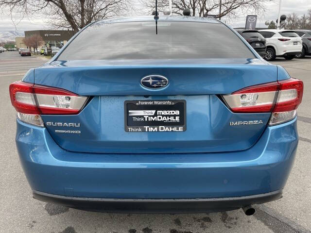 2019 Subaru Impreza 2.0i