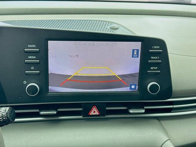 2022 Hyundai Elantra