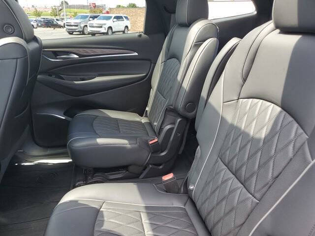 2022 Buick Enclave Avenir