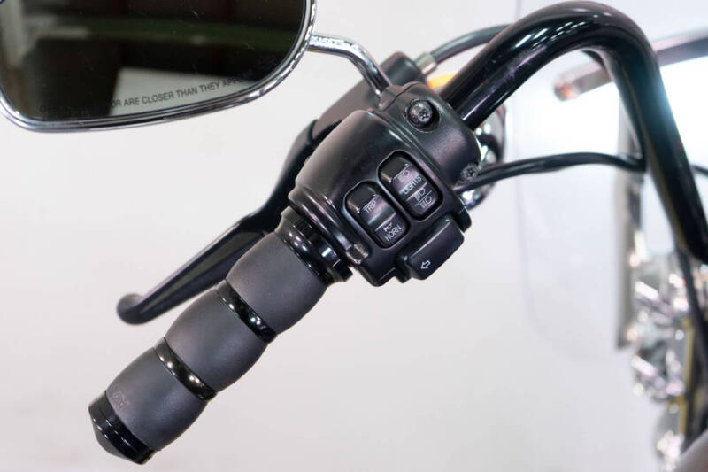 2015 Harley-Davidson Superlow