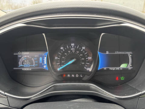 2017 Ford Fusion Hybrid SE