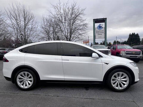 2017 Tesla Model X 75D