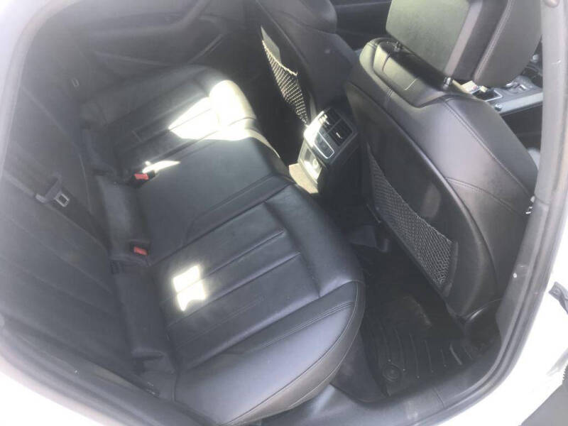 2019 Audi A4 quattro Premium 45 TFSI