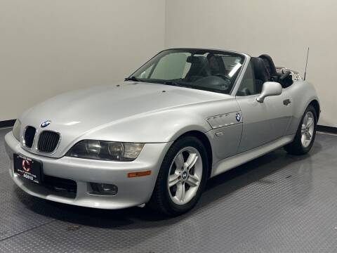 2000 BMW Z3 for sale at Cincinnati Automotive Group in Lebanon OH