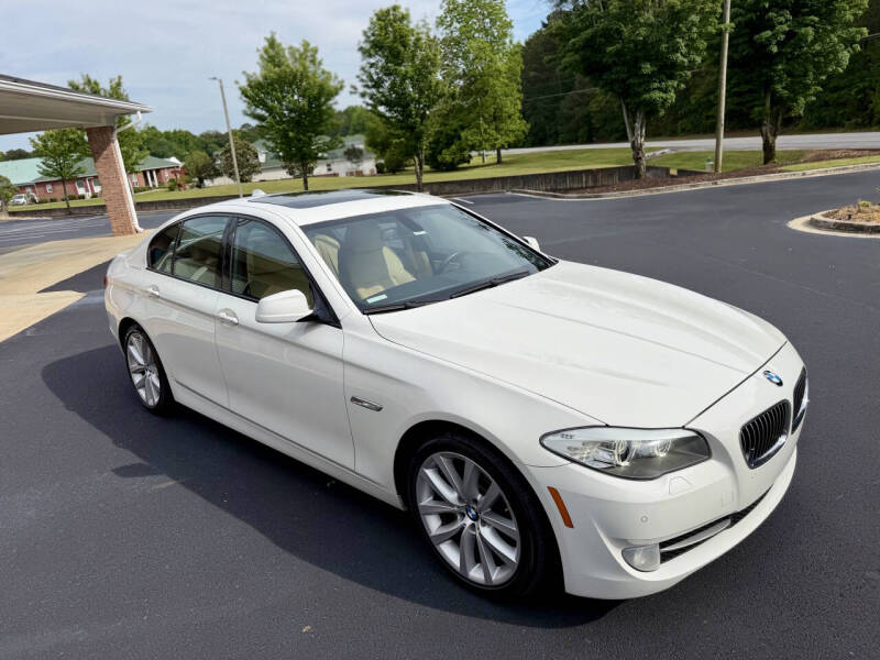 2012 BMW 5 Series 535i