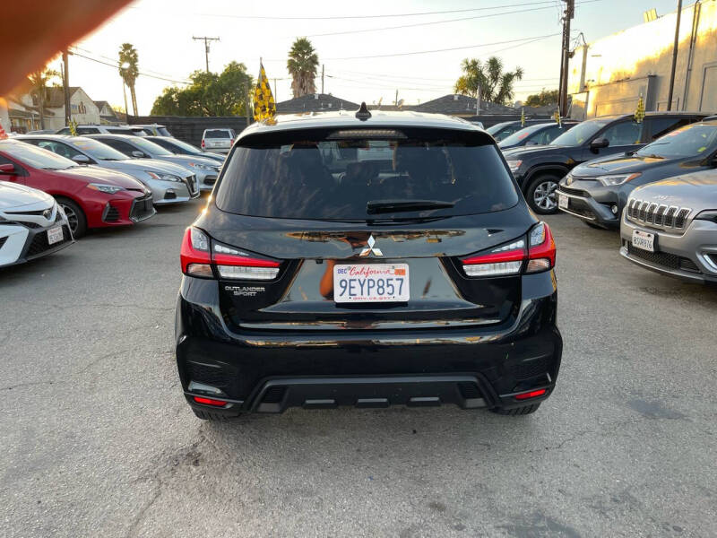 2020 Mitsubishi Outlander Sport ES