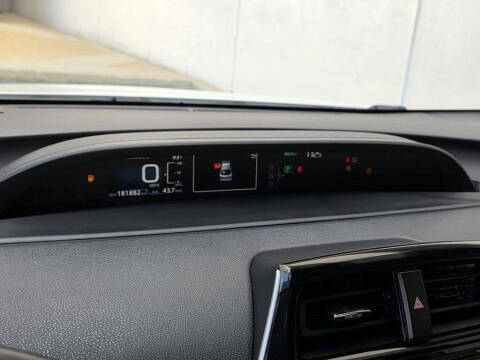 2019 Toyota Prius XLE AWD-e