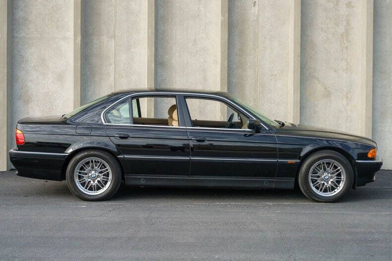 1997 BMW 7 Series
