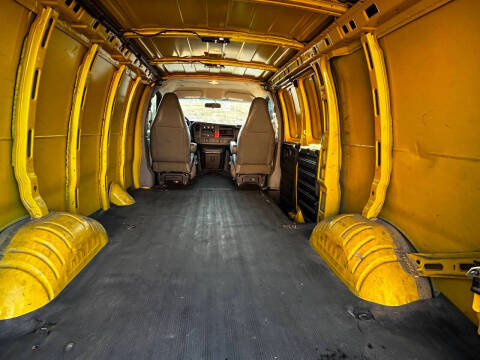 2019 Chevrolet Express 2500